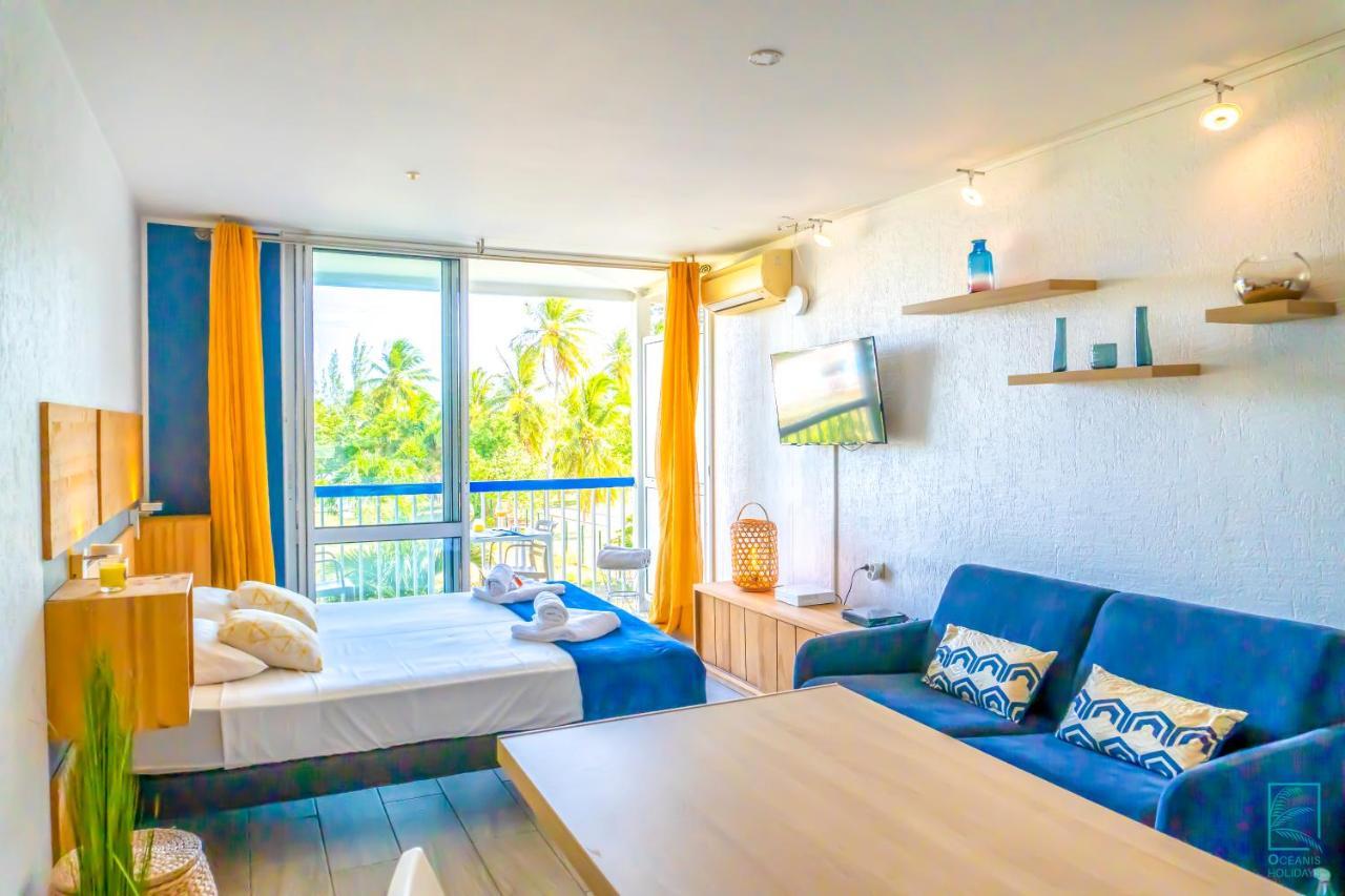 Chaleureux studio avec balcon face à la mer - Maripa Le Gosier  Extérieur photo
